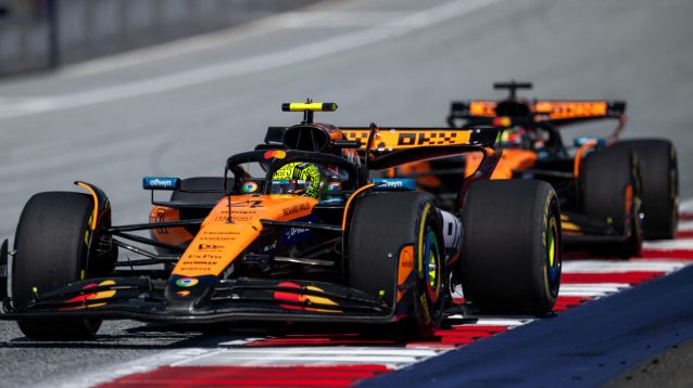 Oscar Piastri chases Lando Norris