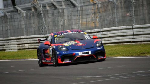 Max Verstappen raises eyebrows on Nurburgring debut – round-up