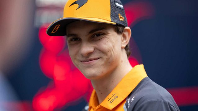 Oscar PIastri Singapore Grand Prix Formula 1 F1 PlanetF1 McLaren