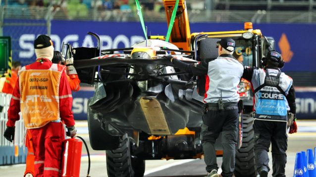 Liam Lawson's Racing Bulls recovered to the pit lane after crashing during FP2 at the 2025 Singapore Grand Prix