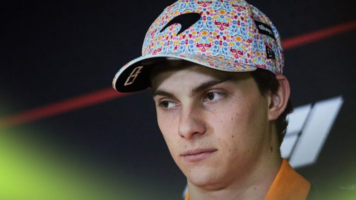A new theory has been posed to explain Oscar Piastri's recent downturn.