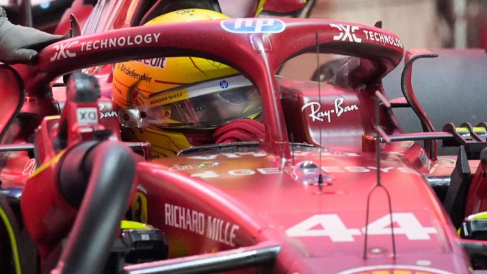 Lewis Hamilton with a clear visor