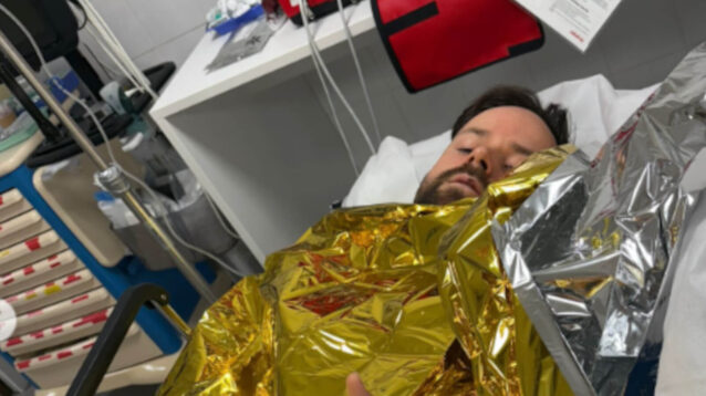 Jules Gounon receives medical attention
