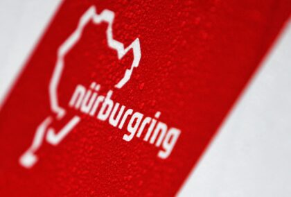 Driver dies after seven-car Nürburgring crash halts NLS4 race