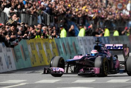 Franco Colapinto thrills 600,000 fans in Buenos Aires Alpine homecoming