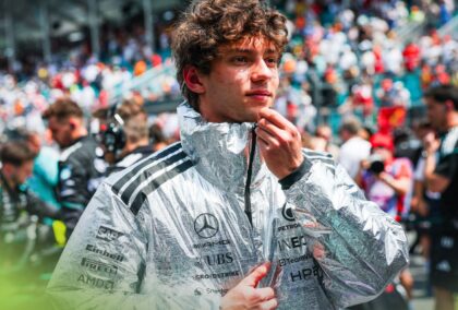Miami Grand Prix: Kimi Antonelli snatches pole in thrilling qualifying battle