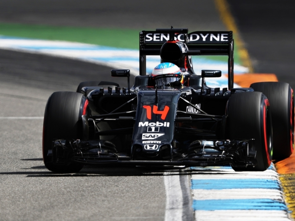 Alonso: McLaren is on the up | PlanetF1 : PlanetF1