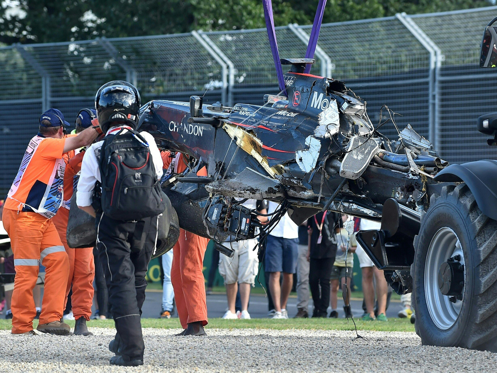 Boullier Hails Recovery From Alonso's Aus GP Crash