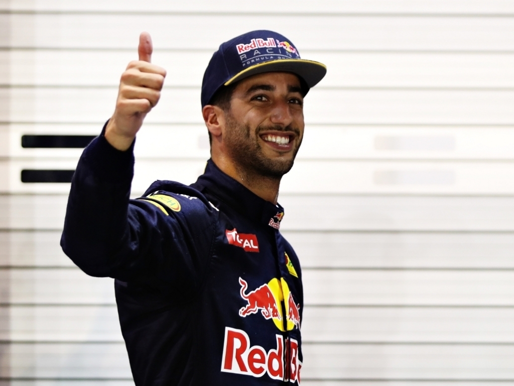 Ricciardo delighted after splitting Mercedes | PlanetF1 : PlanetF1