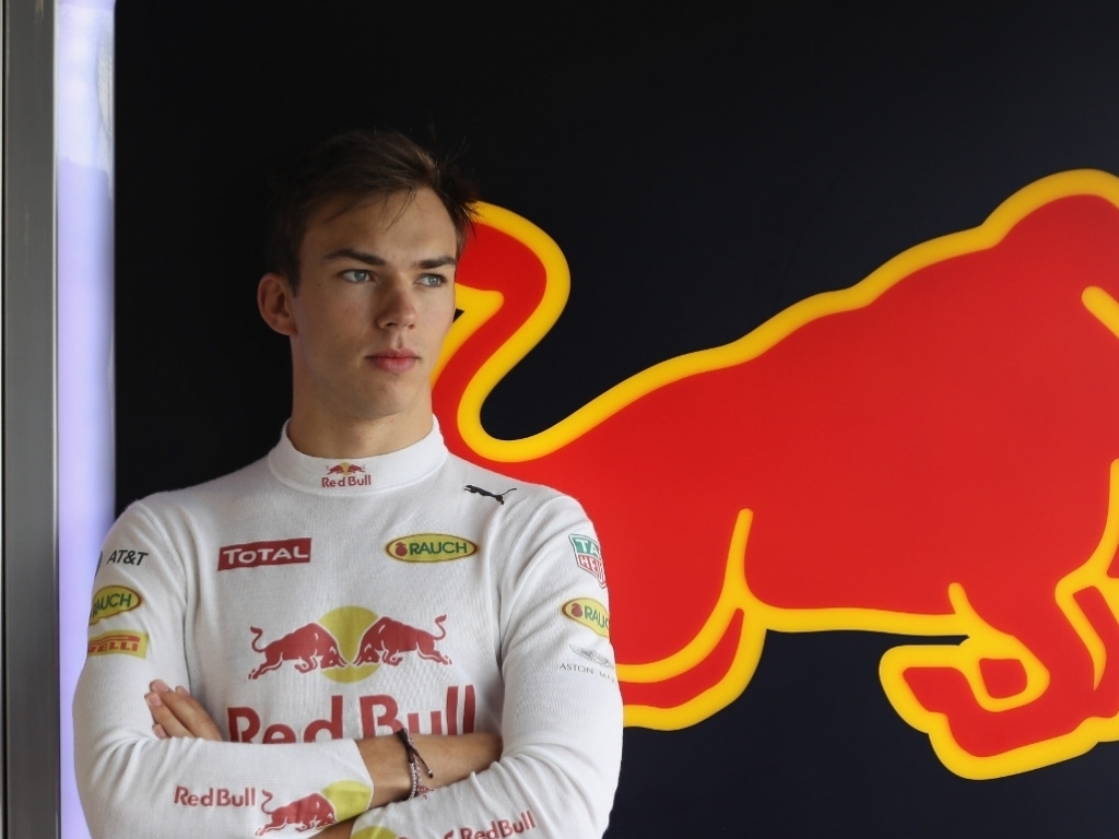 Gasly eyes 2018 seat after media 'mess'