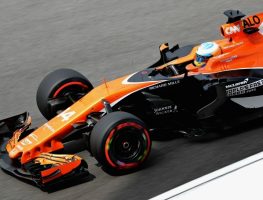 Race: McLaren, Haas, Sauber