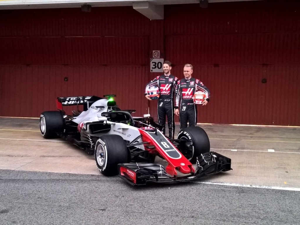 Haas and Toro Rosso make it official