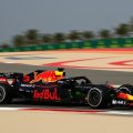 Ricciardo sets early pace; trouble for Verstappen