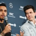 Wolff won’t ‘exclude’ Hamilton to Ferrari move