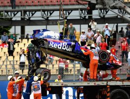 25G crash for Hartley, Honda assessing PU