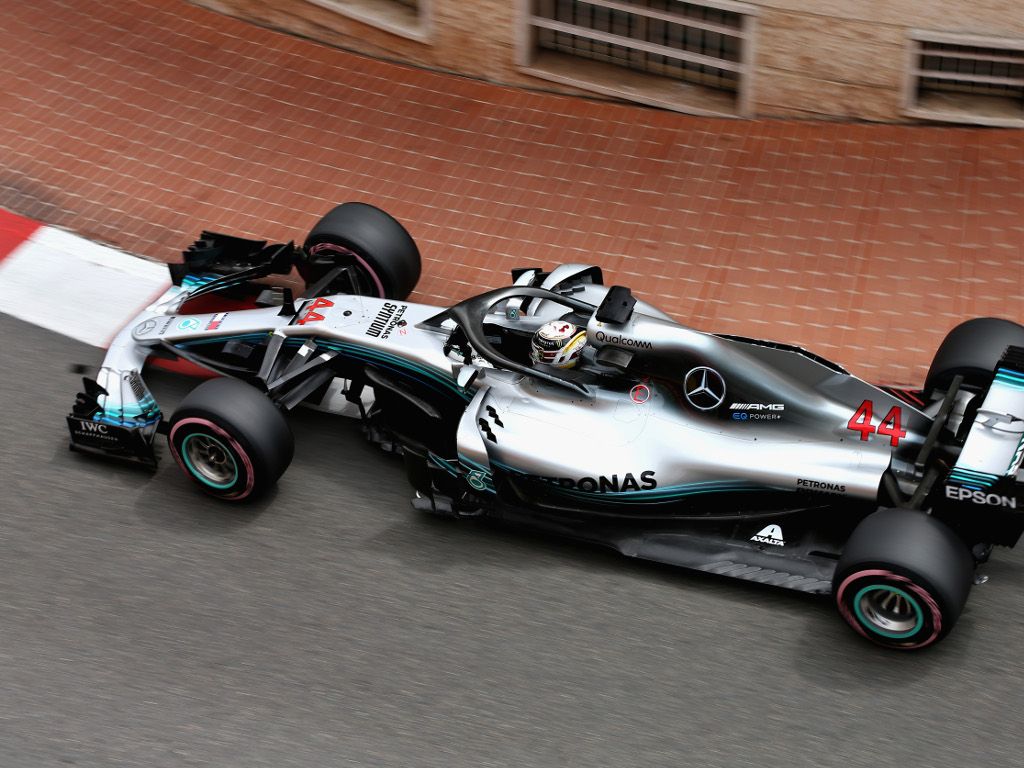 Lewis Hamilton lays down huge Mercedes challenge ahead of F1 2024