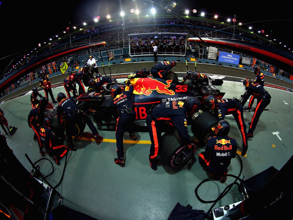 Return To Renault B-Spec For Max Verstappen? | PlanetF1 : PlanetF1