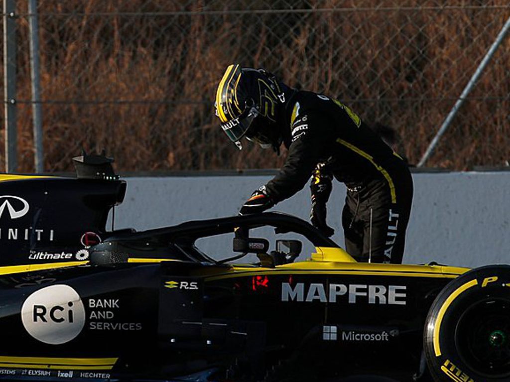 Nico Hulkenberg goes quickest, and then breaks down