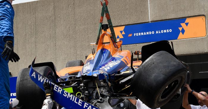 Fernando-Alonso-crashed-IndyCar
