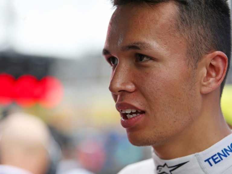 Alexander Albon puts qualifying crash down to tailwind