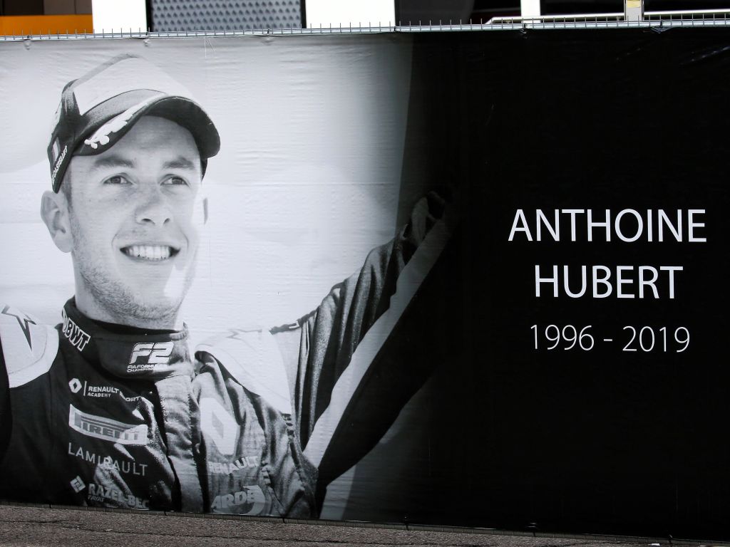 La Famille Du Sport Automobile A Couru Pour Anthoine Hubert.