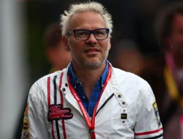 Villeneuve to race in Esports legends race