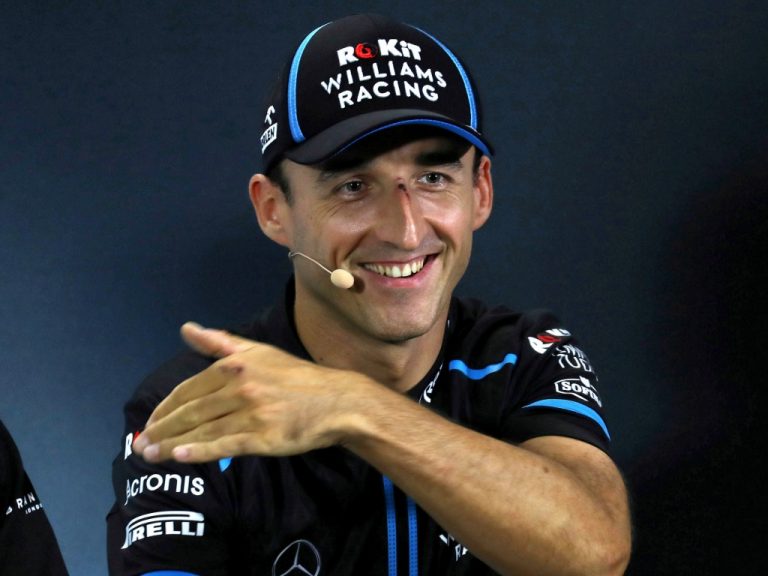 Robert Kubica sees funny side of racing hiatus | PlanetF1