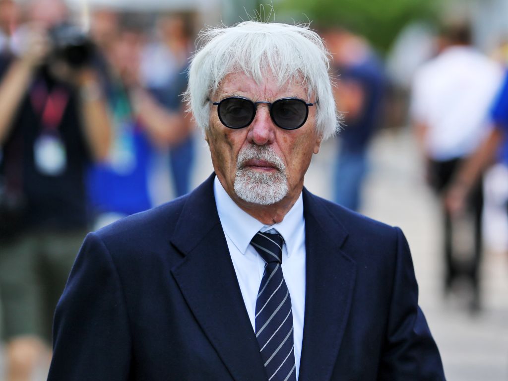 伯尼·埃克莱斯顿(Bernie Ecclestone)将f1新规则推迟三年。