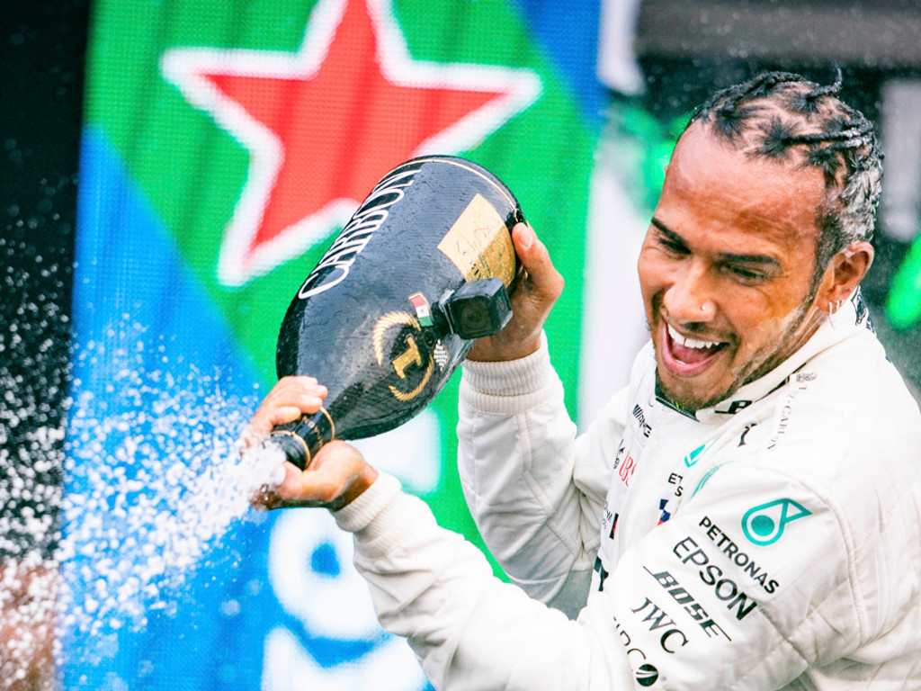 Lewis Hamilton shouldn't fear Mercedes split if they fail to deliver in 2021.