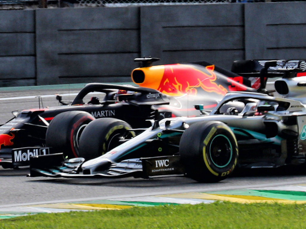 Max-Verstappen-and-Lewis-Hamilton-battling-PA