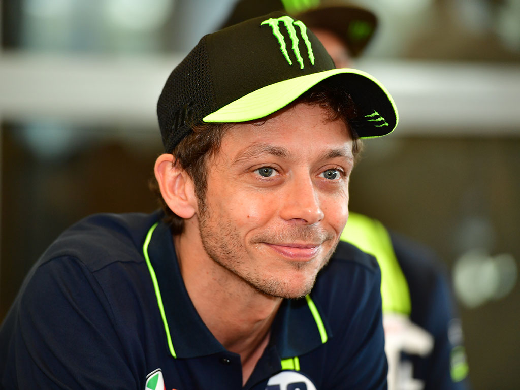 Valentino Rossi reflects on driving Lewis Hamilton's car | PlanetF1 ...