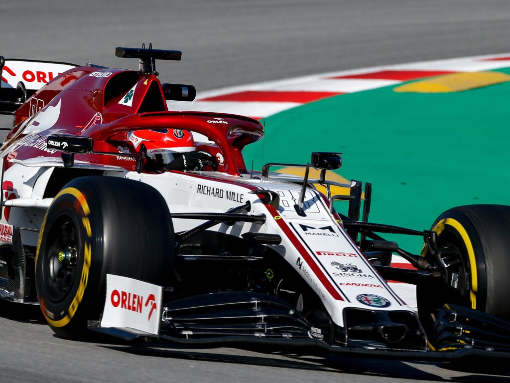 Robert Kubica-Alfa-Romeo1