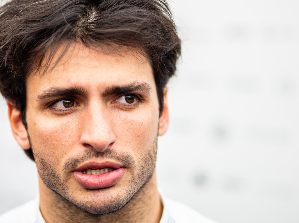 Carlos sainz scruffy pa