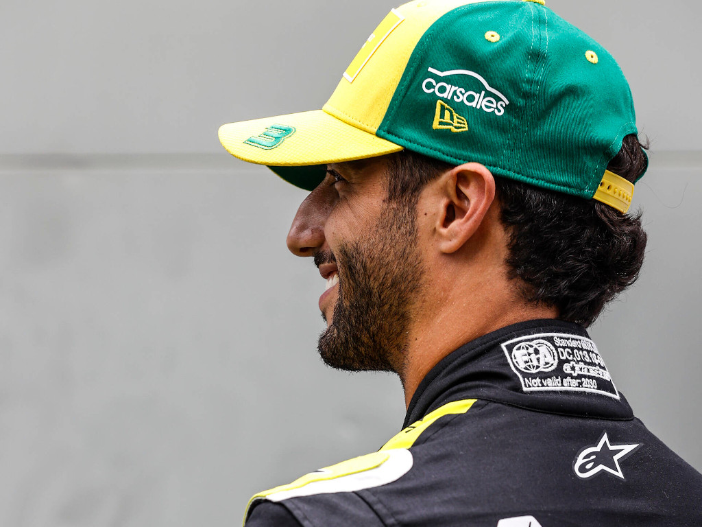 Daniel Ricciardo I Had To Act After Sebastian Vettel Quit Ferrari Planetf1