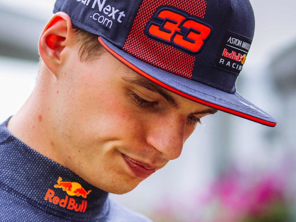 Max Verstappen but training hard | PlanetF1