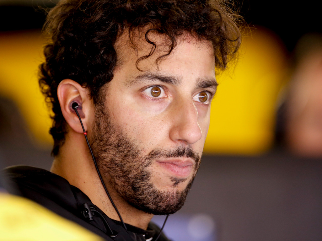 Daniel Ricciardo takes unlucky P13 on the chin | Planet F1 : PlanetF1