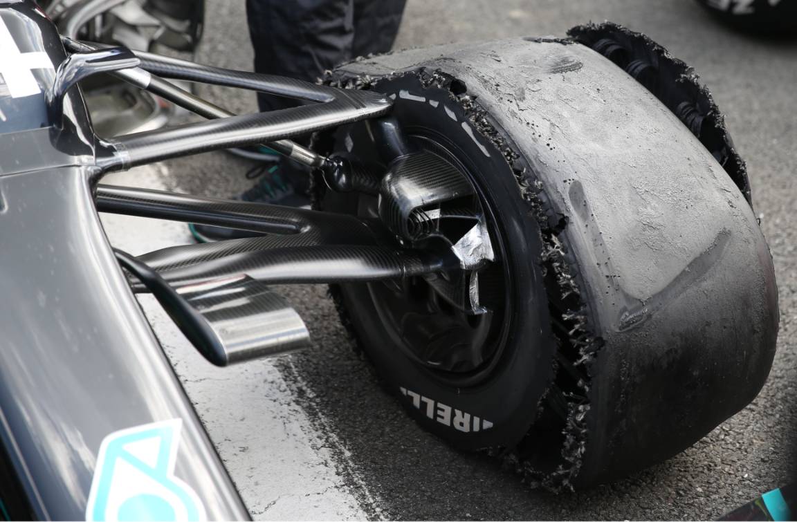Lewis Hamilton Mercedes puncture