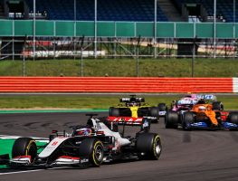 Ricciardo seeking peers’ opinions on Grosjean’s defence