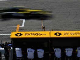Renault: Reliability could decide battle for third