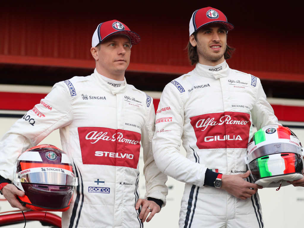 Kimi Raikkonen Antonio Giovinazzi Alfa Romeo