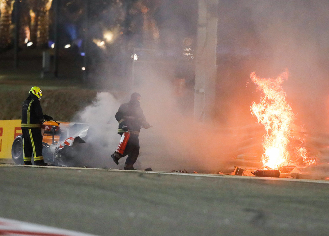 Romain-Grosjean-Bahrain-fire-crash