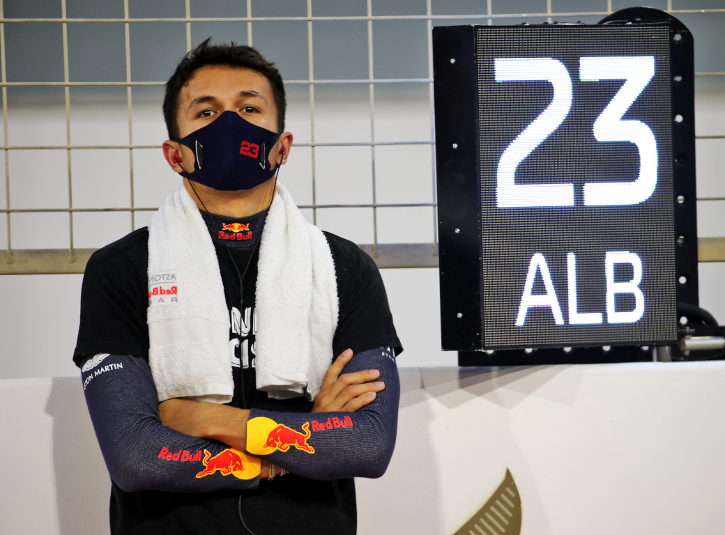 Alexander Albon 23.