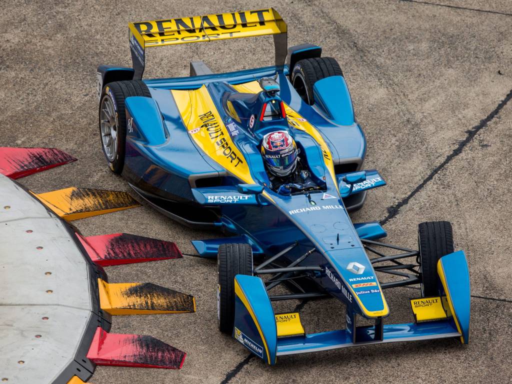 Alpine 'exploring' Formula E, WEC opportunities | Planet F1