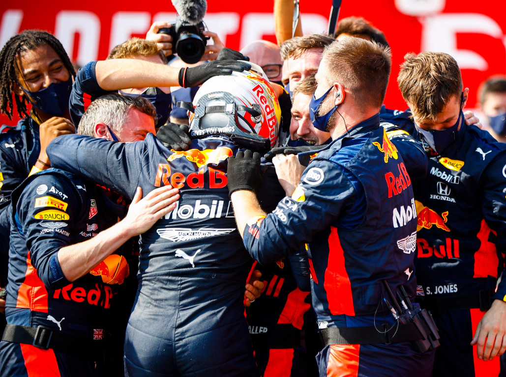 Max Verstappen celebrates.jpg