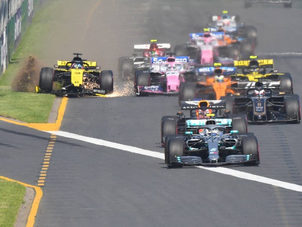 Daniel Ricciardo on the grass verge at the start of the 2019 Australian Grand Prix