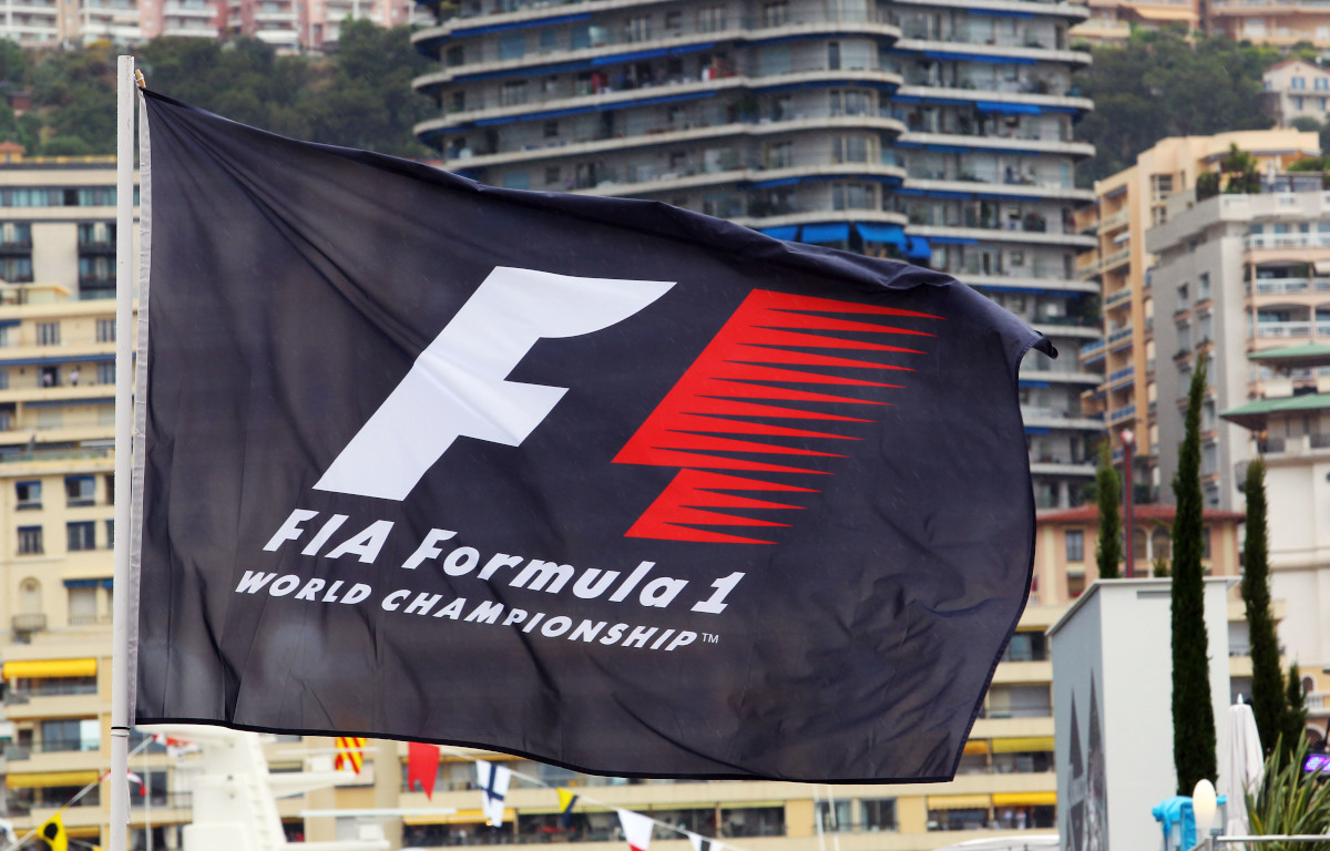 F1 flag PA