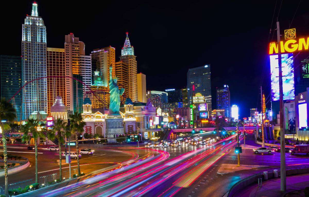 Las Vegas plots 10year stint on F1 calendar with billiondollar boost