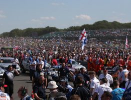 Silverstone gets green light to host capacity crowd