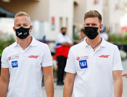 Steiner: Haas drivers ‘drinking from a water hose’