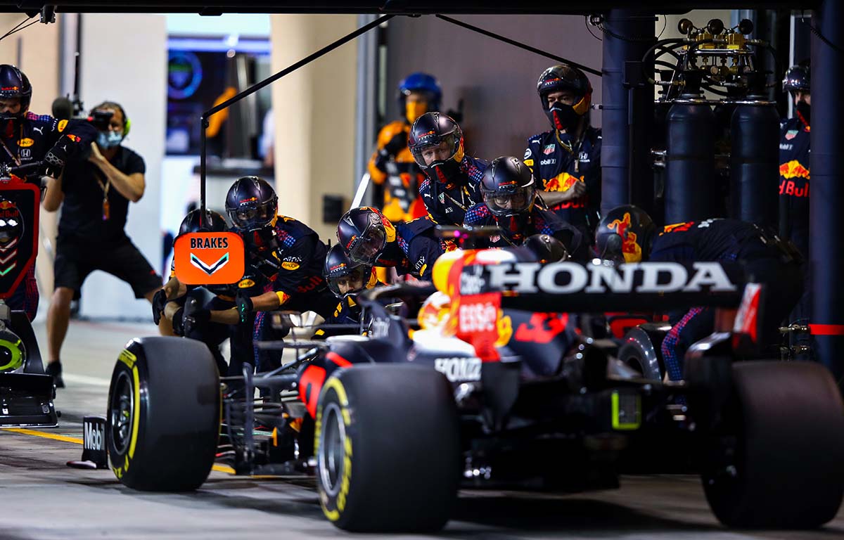 Five more of Merc s engine staff jump ship to Red Bull PlanetF1